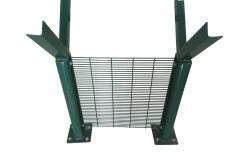 China High Security 4.0mm Galvanized Anti Climb Fence 358 Welded Wire Mesh supplier