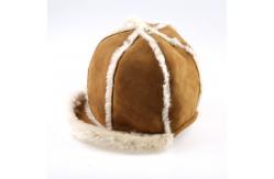 China Outdoor Lamb Custom Sheepskin Beanie Hat With Customized Plain Dyed Pattern supplier