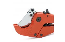 China Convenient plastic pipe cutter screwfix HT307B And Reliable Hand Tool Plastic PVC supplier