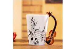 China 3D Creative Travel Custom Ceramic Mugs 13OZ With Violin Handgrip supplier