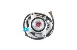 China Wheel bearings and hub assemblies JL3Z1104P Suitable For Ford supplier