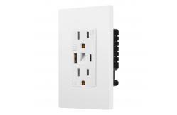 China Plastic Eletrical USB Power Socket 15A 125V With Night Light supplier