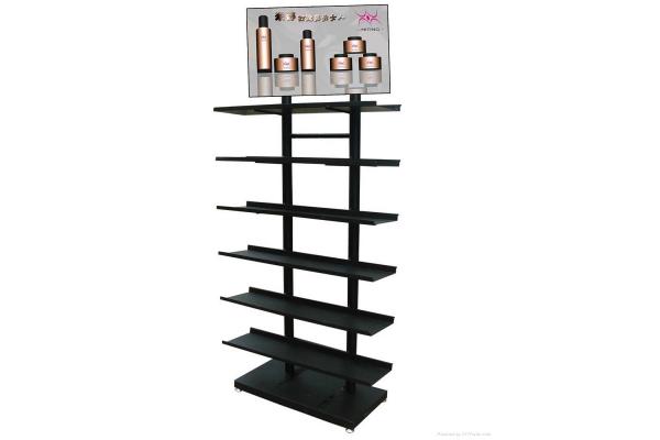 Metal Rack with shelvings