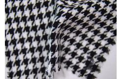 China Black And White Herringbone Fabric , Geometric Pattern Jacquard Fabric supplier