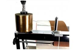 China Cigarette Portable Perfume Packaging Box Cellophane Wrapping Machine Manual Control supplier