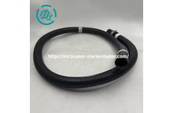 China Engine 4HK1 Ventilation Valve Hose 8-98165883-0 8981658830 Engine Part supplier