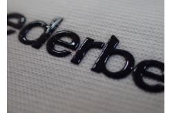 China Screen Print High Density Flexible Heat Transfer Labels With Custom Name Logo supplier