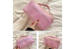 China Waterproof Cosmetic Bag Lightweight PVC Clear Pouch with Zipper Handle Portable supplier