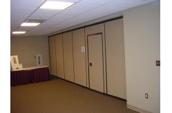 China Soundproof Mobile Partition Walls With Single Or Twin Point Track System supplier