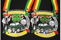 China 80 * 2.5mm Metal Award Medals Shiny Brass Plating Customized For Carnival supplier