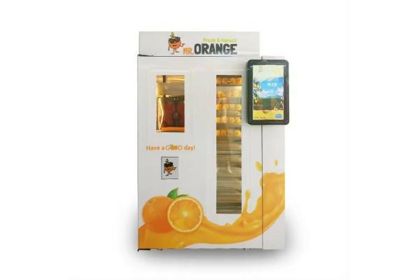 Fresh Automatic Orange Juice Vending Machine With QR Code Payment