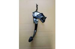 China Geely Geometry A plastic black brake pedal for vehicle braking supplier