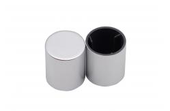 China Silver Matte Aluminum Perfume Bottle Caps With Raised Inner PE Part supplier