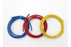 China Red And Smooth Cover Refrigerant Charging Hose For R12 , R22 , R134a Etc supplier