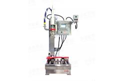 China 200L Single Head Semi Automatic Essential Oil Liquid Water Vertical Filling Machinery supplier