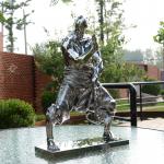 Mirror Polished Modern famous warrior statue Cast 316l Stainless Steel for sale
