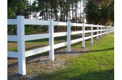 China Cattle 3 Rails White Portable Horse Farm Outside PVC Farm Fence supplier