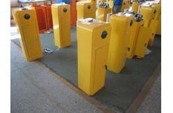 China Remote Control Car Park Barrier System , Automatic Boom Barrier Aluminum Alloy Motor supplier