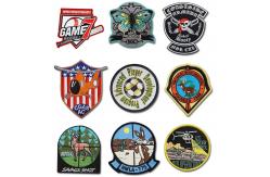 China Merrowed Velcro Embroidered Patches , Clothing Badges Patches For Hunting Event Hats supplier