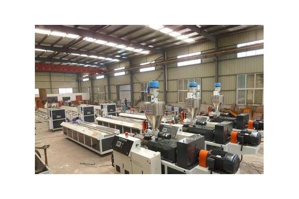 WPC Sheet Plastic Extrusion Machine , Conical Twin Screw Extruder