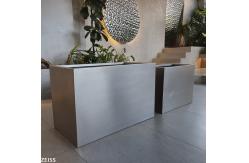 China Geometric Metal Planter Pots Rust Proof With Drainage supplier