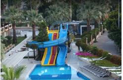 China OEM Swimming Pool Water Slide Fade Resistant Fiberglass Spray Ground Pool Slide supplier