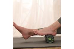 China Rechargeable 5000mAh Vibrating Massage Foam Roller For Body Relax supplier