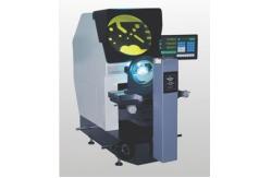 China High Precision 300mm Screen Horizontal Optical Comparator For Milling Tool supplier