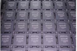 China Al-tera 5M570zt144c5n Electronic Components Semiconductors Wafer Microcontroller Plcc ic chips 5M570ZT144C5N supplier