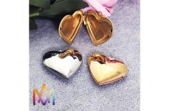 China SUS304 Heart Picture Frame Charm supplier