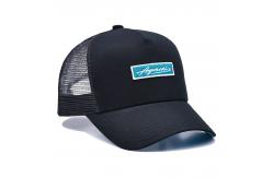 China Lightweight Men 6 Panel Trucker Cap With Woven Label supplier