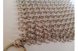China Customizable 7x7inch Chain Mail Cast Iron Cleaner Rust Resistance supplier