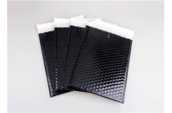 China Durable Black Metallic Bubble Mailers Biodegradable Waterproof For Shipping supplier