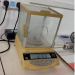 Electronic Balance Testing Equipment Precision For Medicine Reading Accuracy 1mg