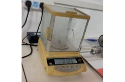 China Electronic Balance Testing Equipment Precision For Medicine Reading Accuracy 1mg supplier