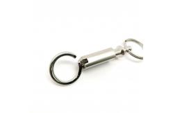 China Best Retractable Key Chain with Metal Keychain Holder of Zinc Alloy and supplier