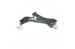 China Suzuki Swift Front Lower Suspension Arm R/45201-68K00 supplier