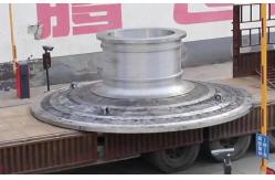 China Wear-Resistant Alloy Ball Mill End Cover Hollow Shaft Integrated Casting supplier