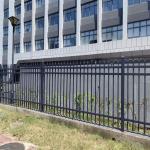 Elegant Balustrades Handrails Horizontal Slats Metal Fence Long Service Life