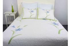 China Freestyle Queen Size Bedspreads ,3pcs Embroidery Patchwork Quilt Bedspread supplier