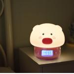 LCD Display 50000h Kids Alarm Clock 450g Intelligent Pig design for sale