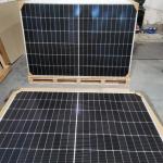 China 10bb Mono Half Cell Solar Panel 545W 550W 560W For Home Solar System for sale