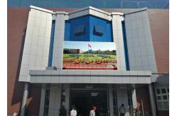 China P8 Waterproof Outdoor Advertising Led Display SMD3535 P10 Giant Led Screen supplier