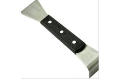 China Bee Hive Eqipment Stainless Steel Hive Tool With Wooden Handle For Beekeeping supplier