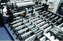 China TM-390 Automatic Pocket Small Paper Envelope Window Patching Machine 300 pcs/min supplier