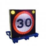 Speed Limit VMS Board Messages Electronic LED Flashing Traffic Sign for sale