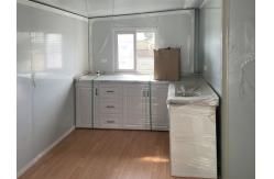 China Prefabricated Expandable Container House Luxury 20ft 40ft 2 Bedroom Container Home supplier