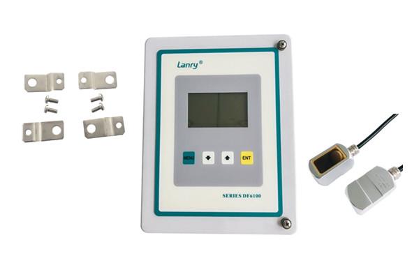 IP66 Grade Precision Clamp On Ultrasonic Flow Meter