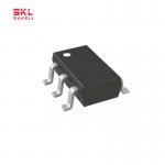 AD8515ARTZ-REEL7 Amplifier IC Chips  General Purpose  Circuit Rail-to-Rail Package SOT-23-5 1.8 V Low Power CMOS for sale