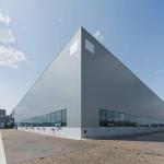 Eco Friendly Prefab Metal Warehouse Customized Prefabricated Steel Frame Construction for sale